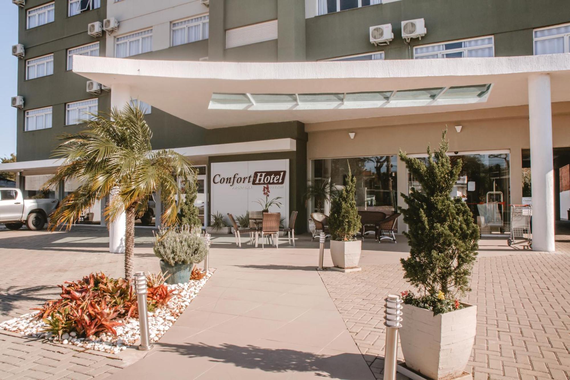 סנטנה דו ליברמנטו Confort Fronteira Hotel מראה חיצוני תמונה